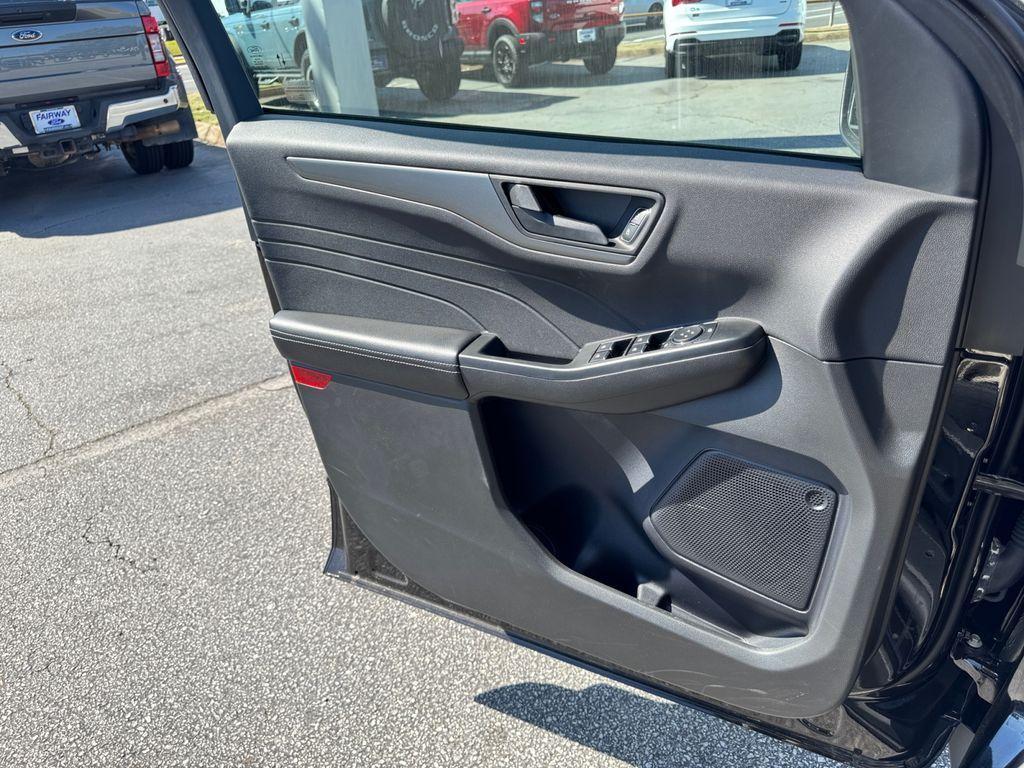 used 2024 Ford Escape car, priced at $27,397