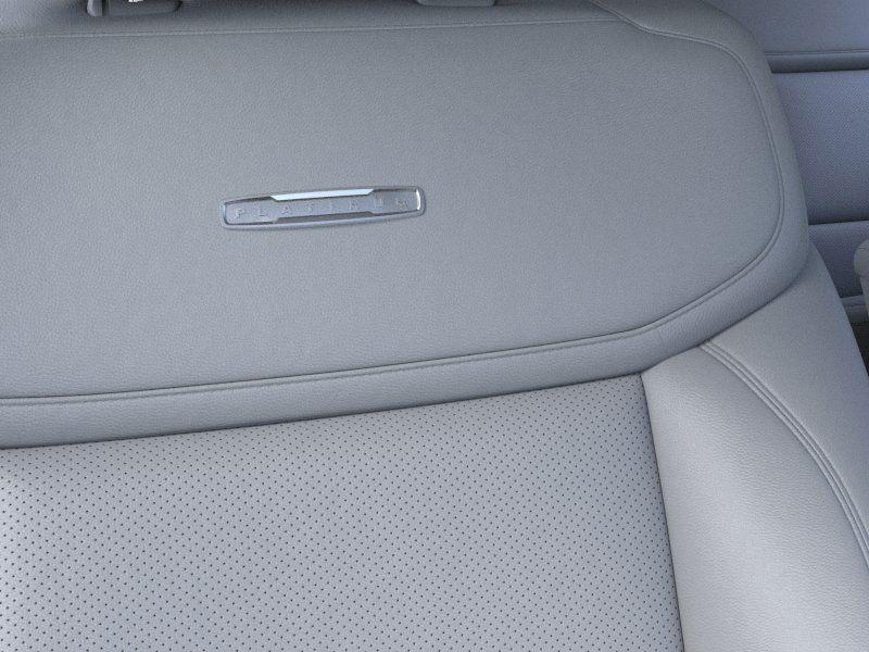 new 2025 Ford Expedition car, priced at $81,990