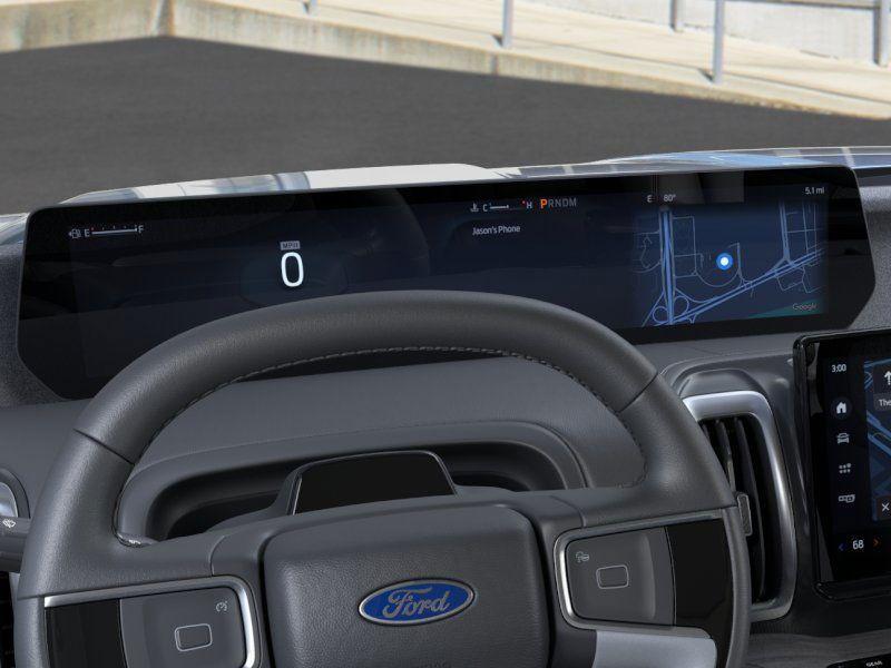 new 2025 Ford Expedition car, priced at $81,990