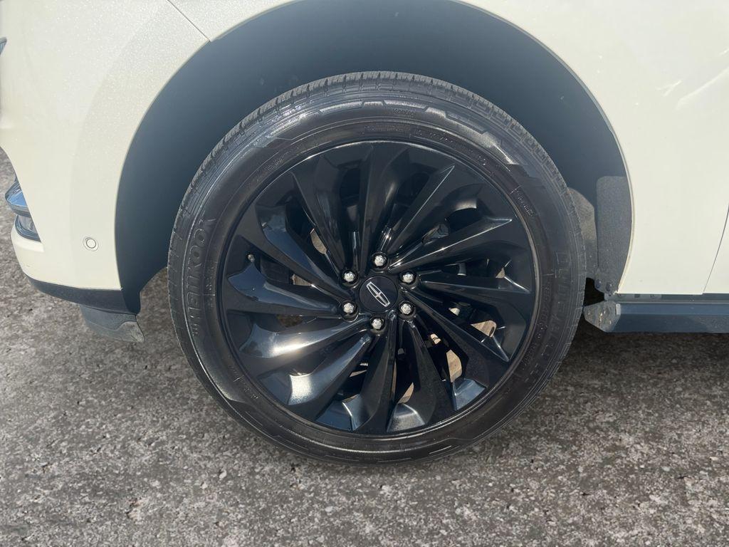 used 2021 Lincoln Navigator L car, priced at $53,497