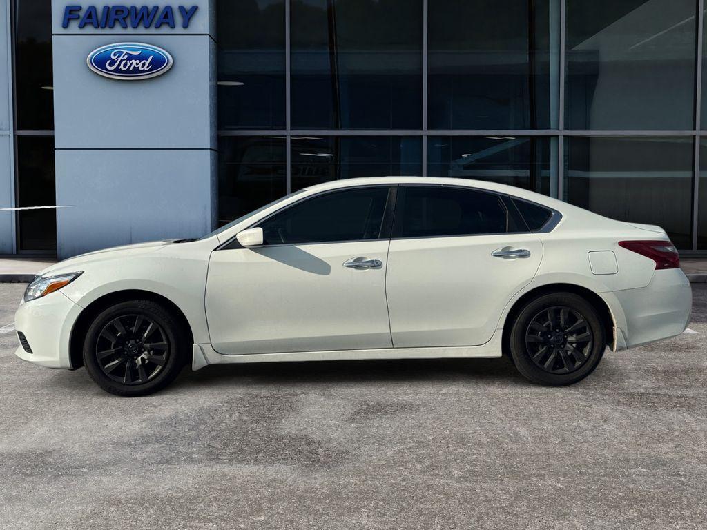 used 2018 Nissan Altima car, priced at $10,297