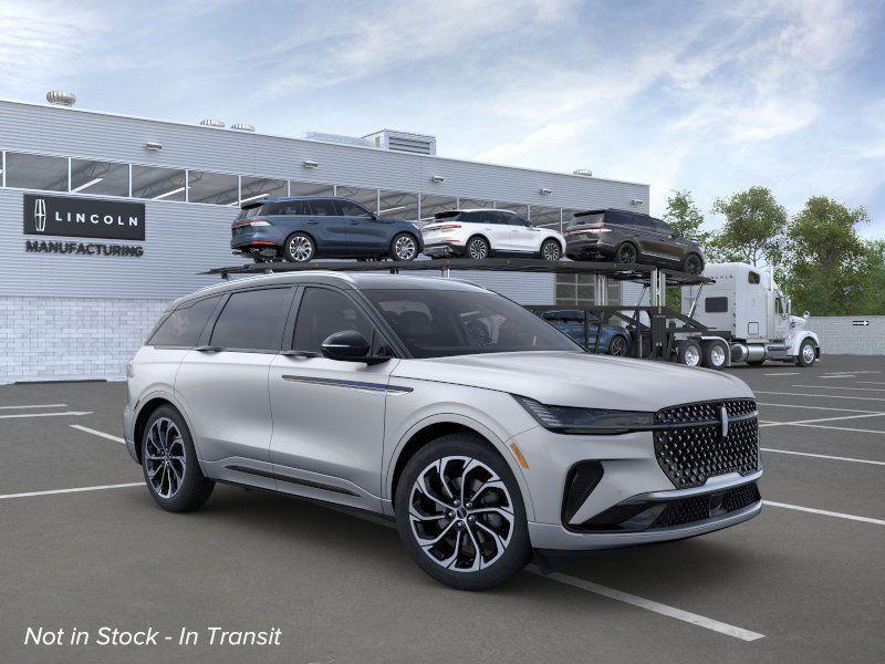 new 2025 Lincoln Nautilus car, priced at $68,160