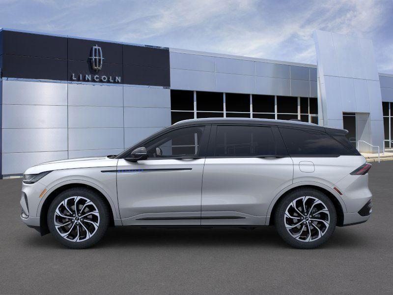 new 2025 Lincoln Nautilus car, priced at $68,160