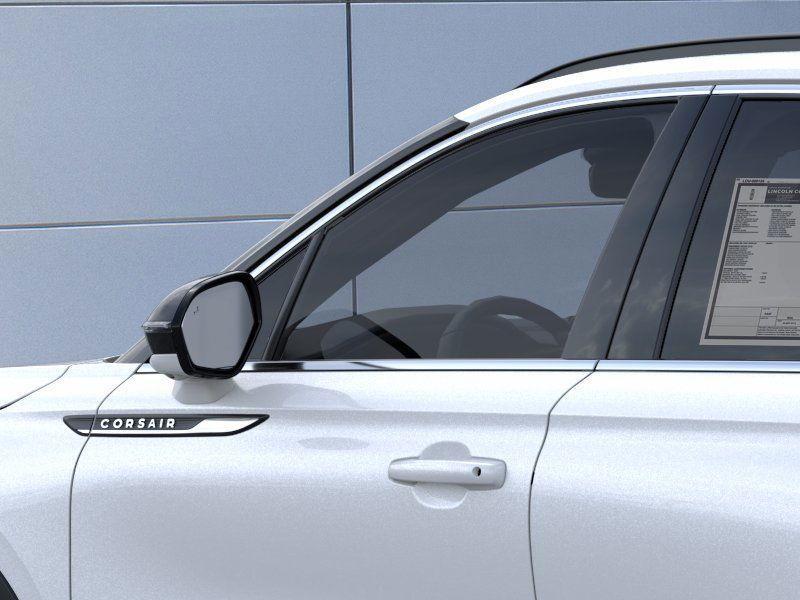 new 2025 Lincoln Corsair car, priced at $53,640