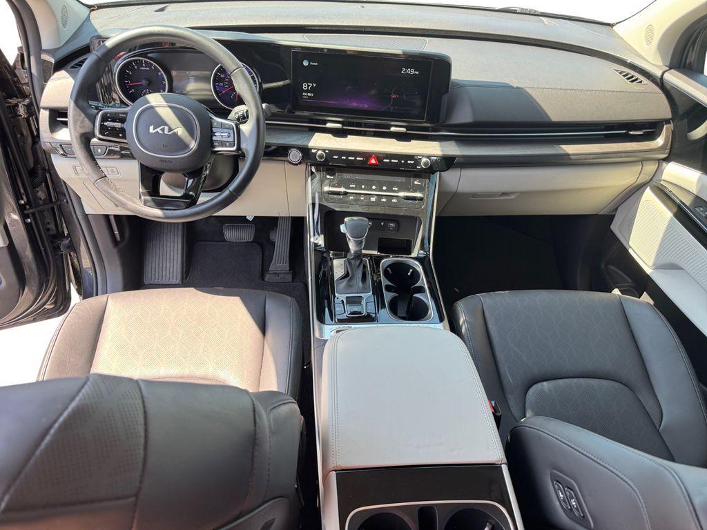 used 2022 Kia Carnival car, priced at $35,987