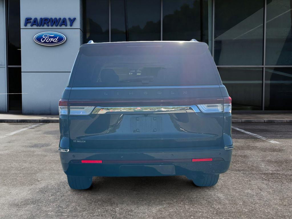 used 2023 Lincoln Navigator L car, priced at $70,297