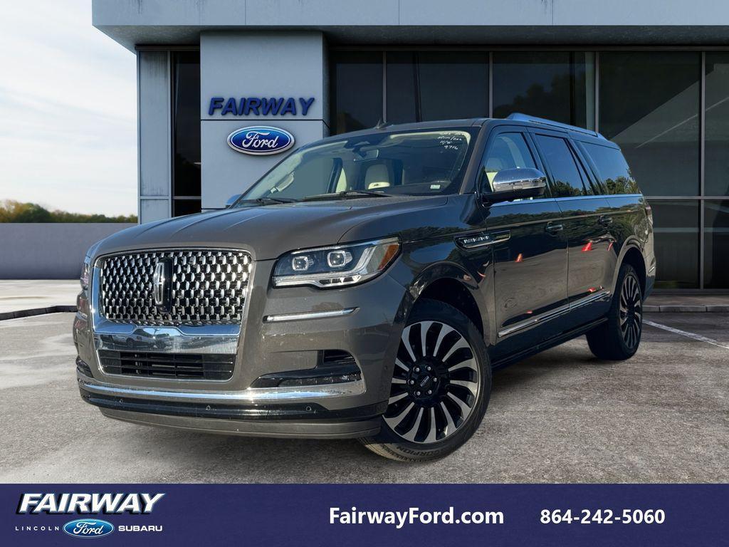 used 2023 Lincoln Navigator L car, priced at $70,297