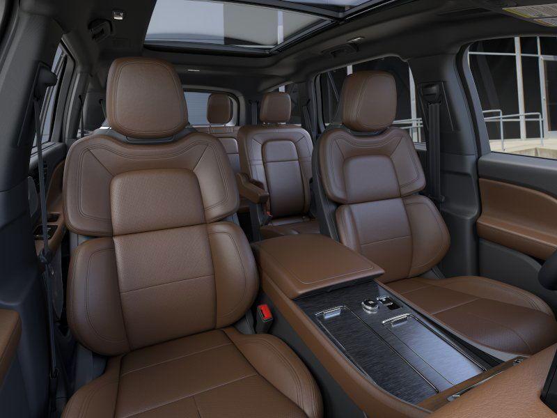 new 2025 Lincoln Aviator car, priced at $75,070