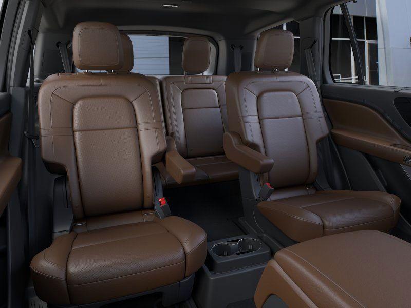 new 2025 Lincoln Aviator car, priced at $75,070