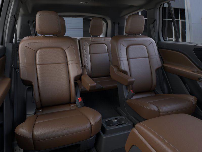 new 2025 Lincoln Aviator car, priced at $75,070