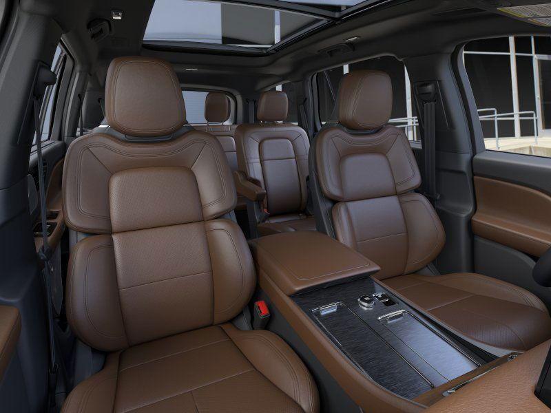 new 2025 Lincoln Aviator car, priced at $75,070