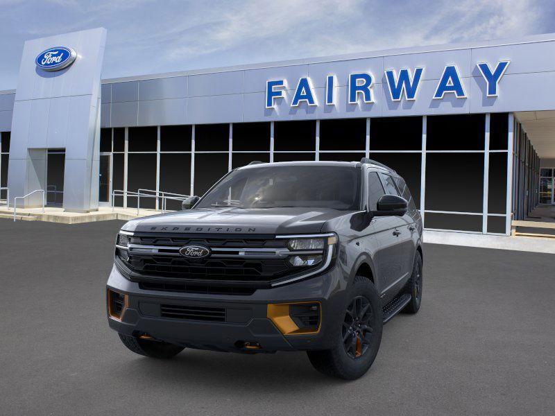new 2025 Ford Expedition car, priced at $84,040