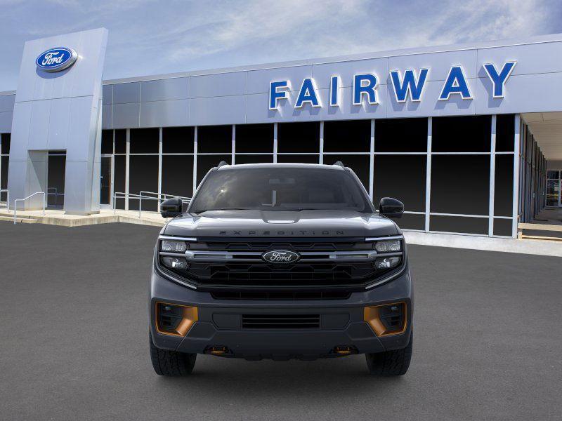 new 2025 Ford Expedition car, priced at $82,040