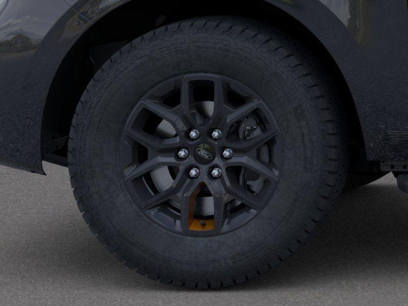 new 2025 Ford Expedition car, priced at $82,040