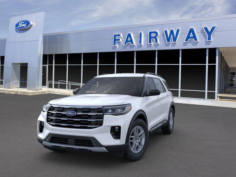 new 2025 Ford Explorer car, priced at $45,105