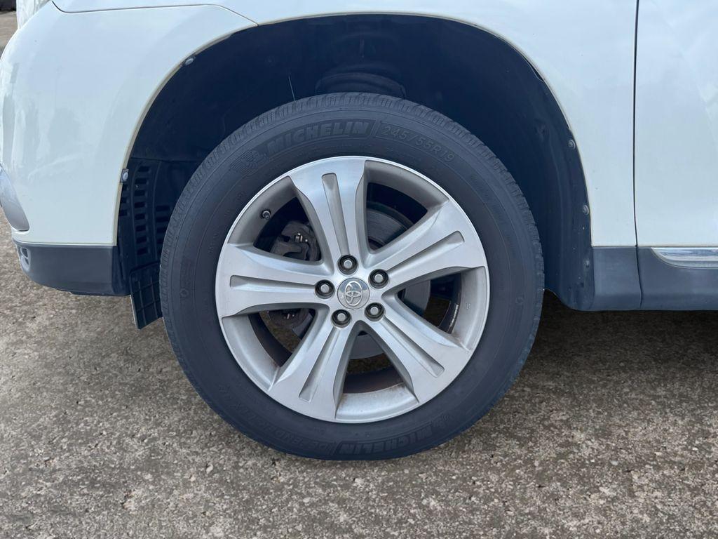 used 2012 Toyota Highlander car, priced at $11,497