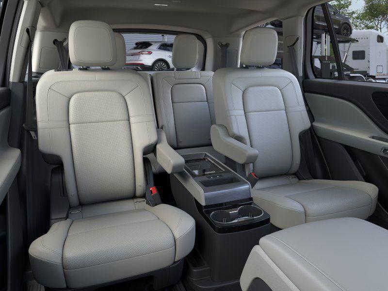 new 2025 Lincoln Aviator car, priced at $73,520