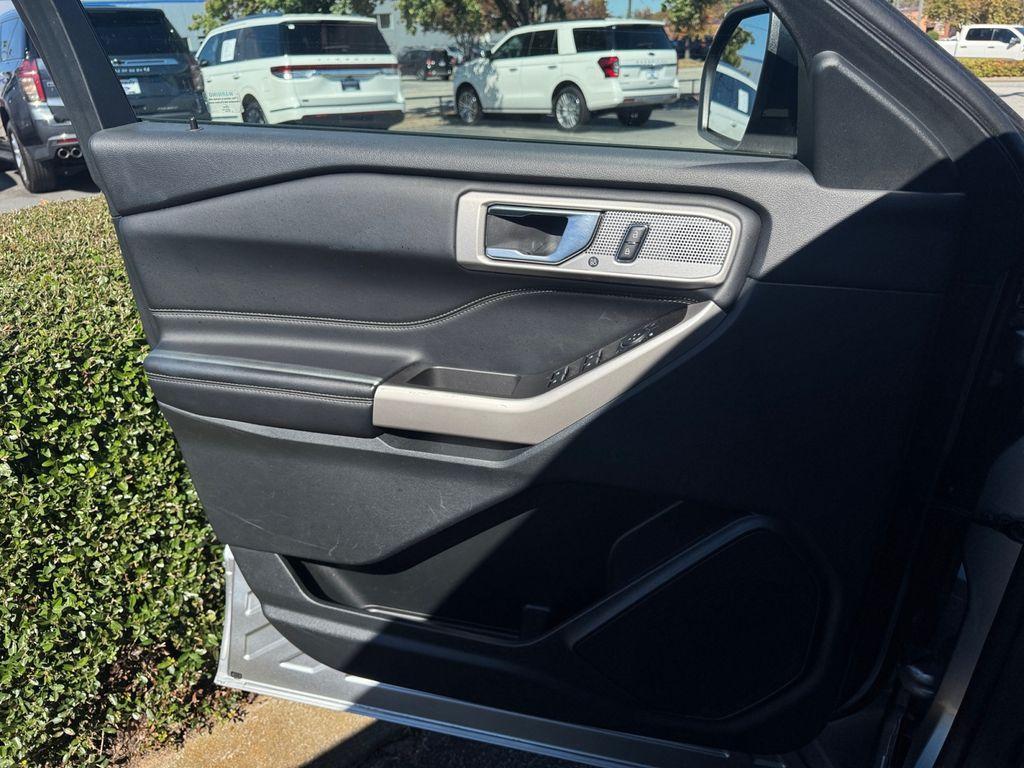 used 2024 Ford Explorer car, priced at $33,297