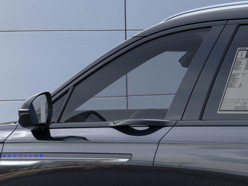 new 2025 Lincoln Nautilus car, priced at $58,910