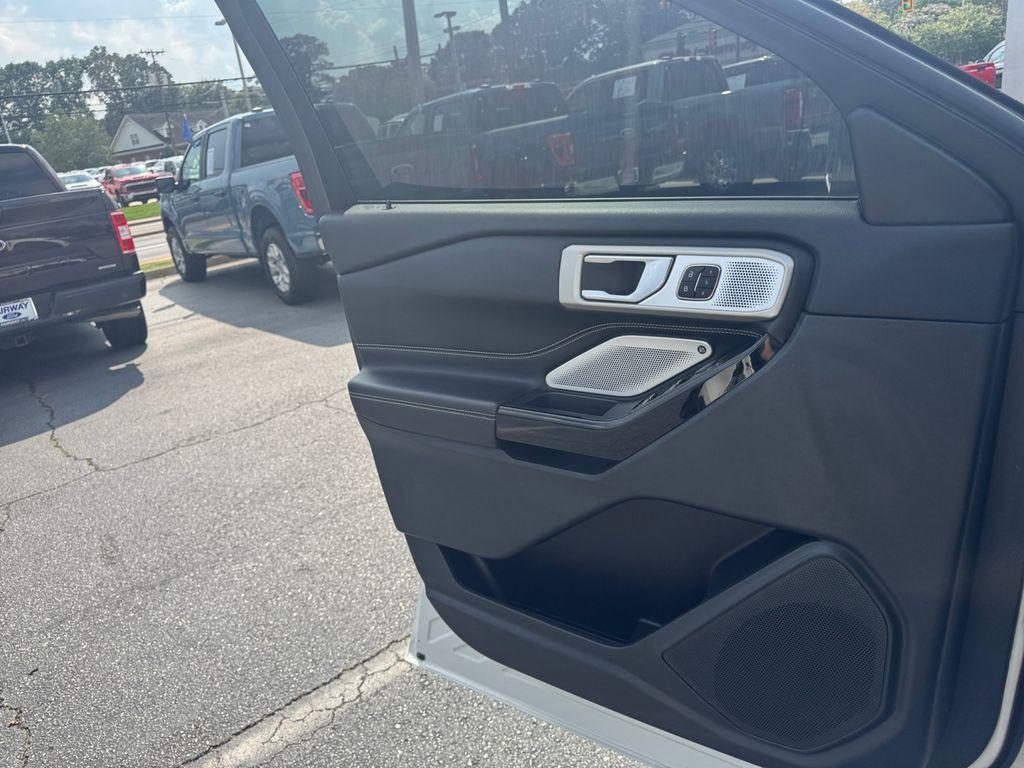 used 2023 Ford Explorer car, priced at $45,997
