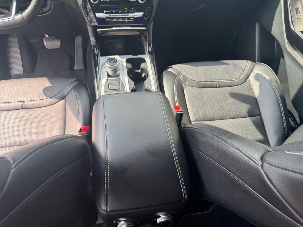 used 2023 Ford Explorer car, priced at $45,997