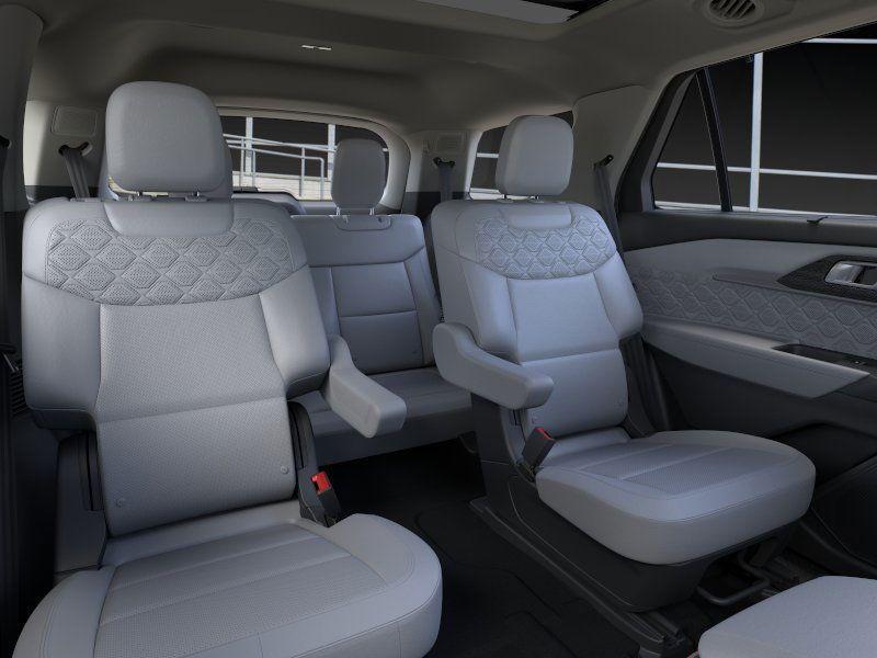 new 2025 Ford Explorer car, priced at $61,095