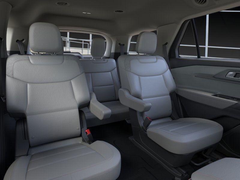 new 2025 Ford Explorer car, priced at $41,105