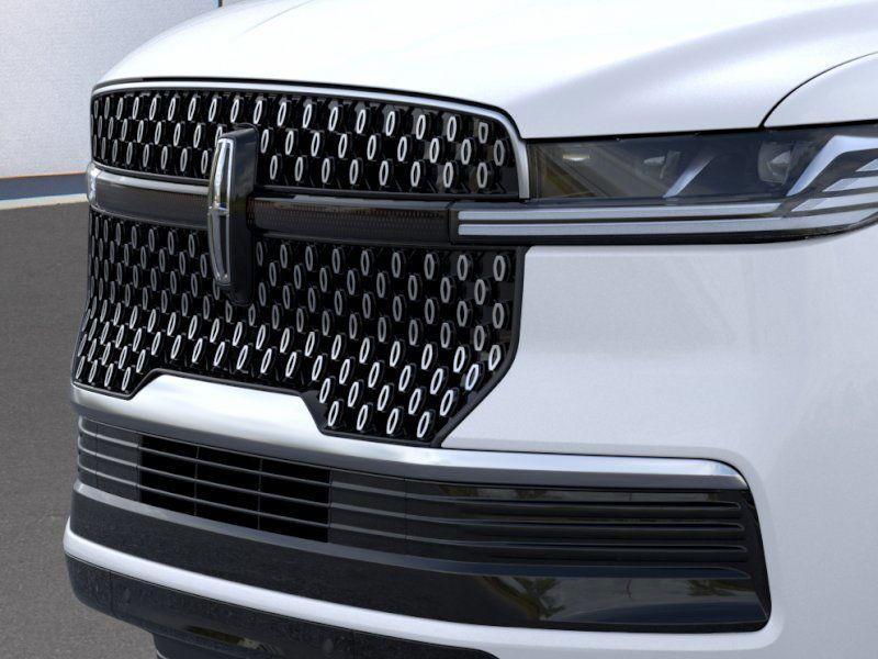 new 2025 Lincoln Navigator L car, priced at $109,430