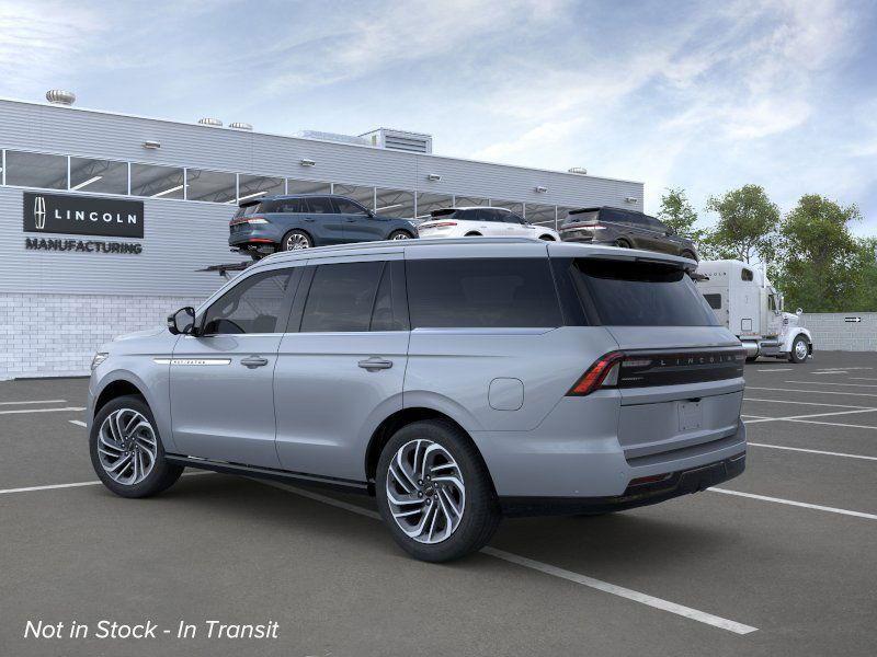 new 2025 Lincoln Navigator car, priced at $106,060