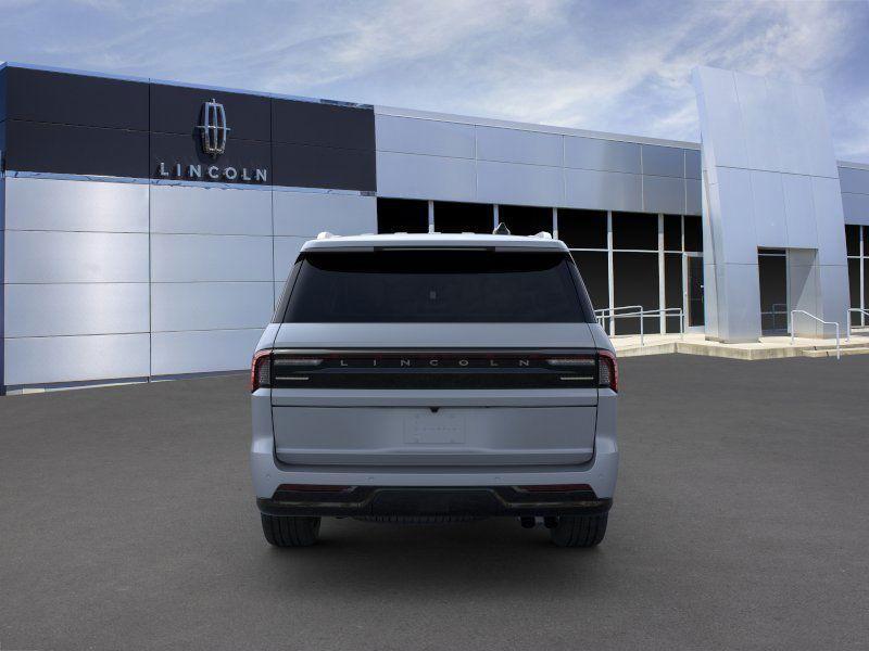new 2025 Lincoln Navigator car, priced at $106,060