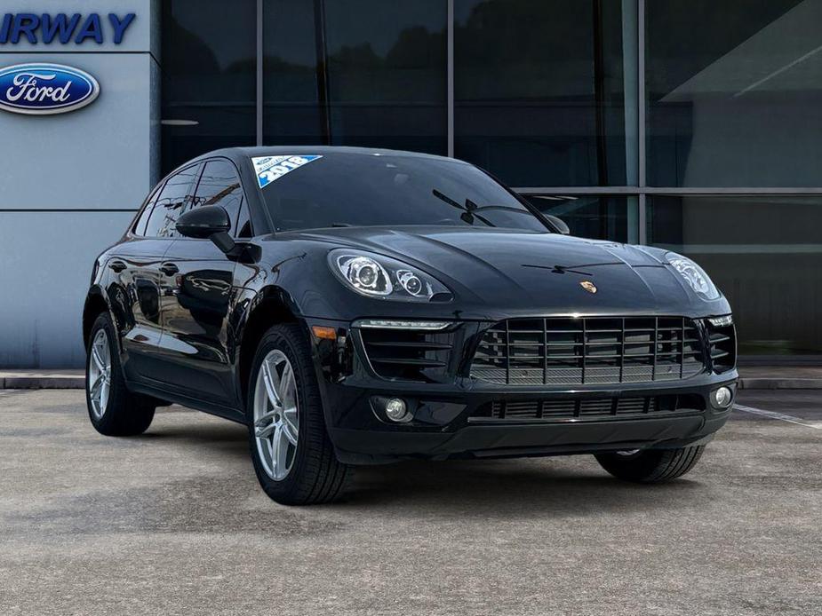 used 2018 Porsche Macan car, priced at $29,997