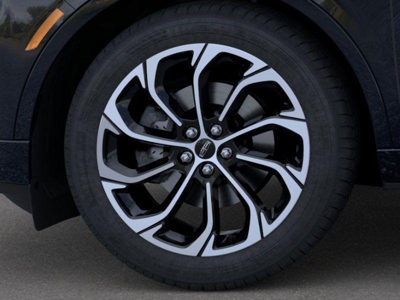 new 2025 Lincoln Nautilus car, priced at $63,705