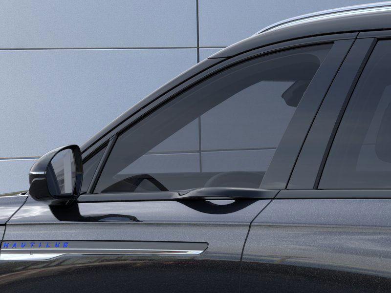 new 2025 Lincoln Nautilus car, priced at $63,705