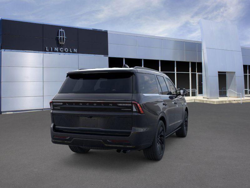 new 2025 Lincoln Navigator car, priced at $109,190