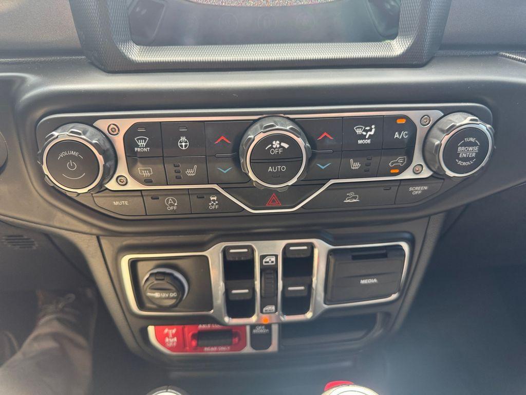 used 2023 Jeep Gladiator car, priced at $40,997