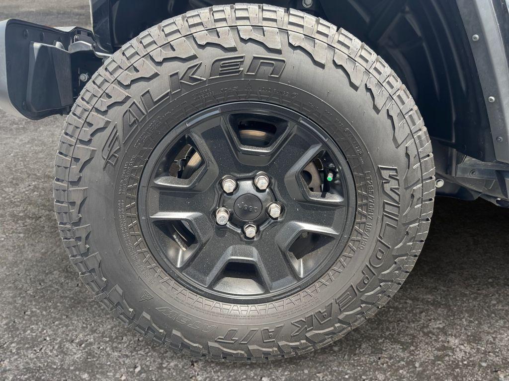 used 2023 Jeep Gladiator car, priced at $40,997