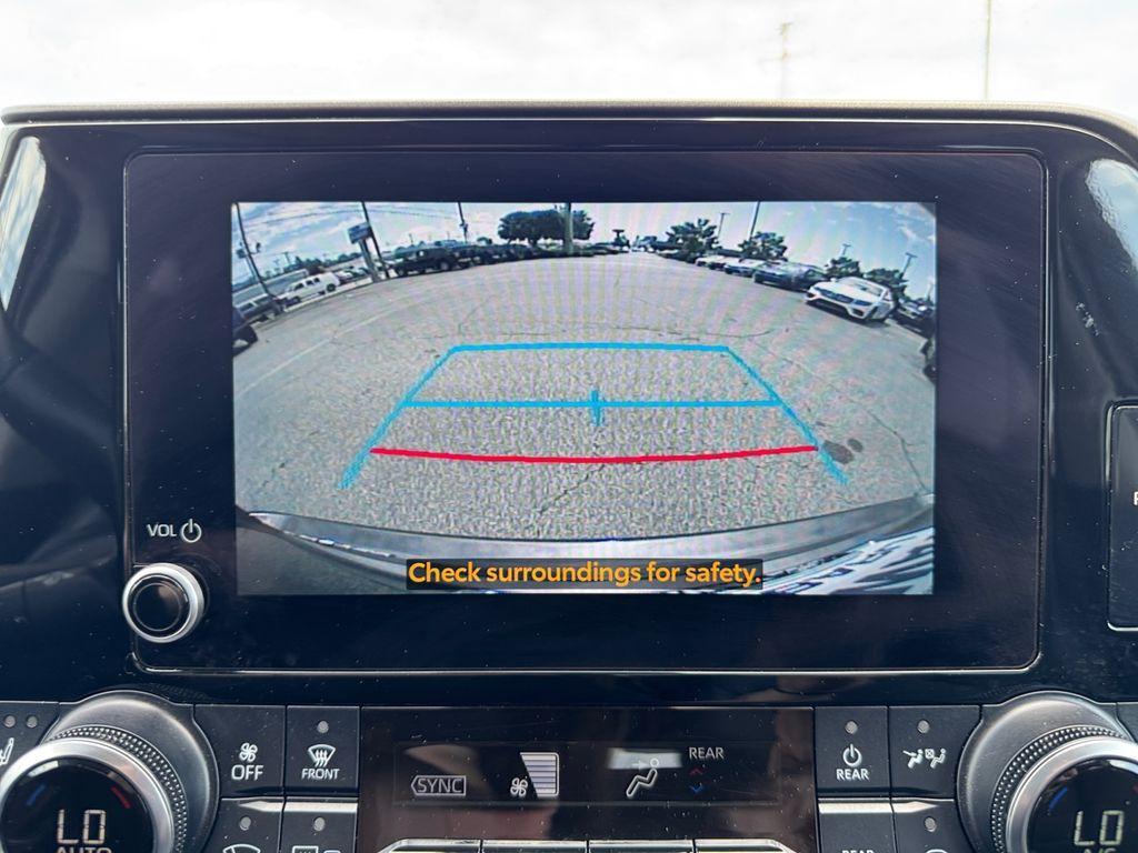 used 2023 Toyota Highlander car, priced at $40,497