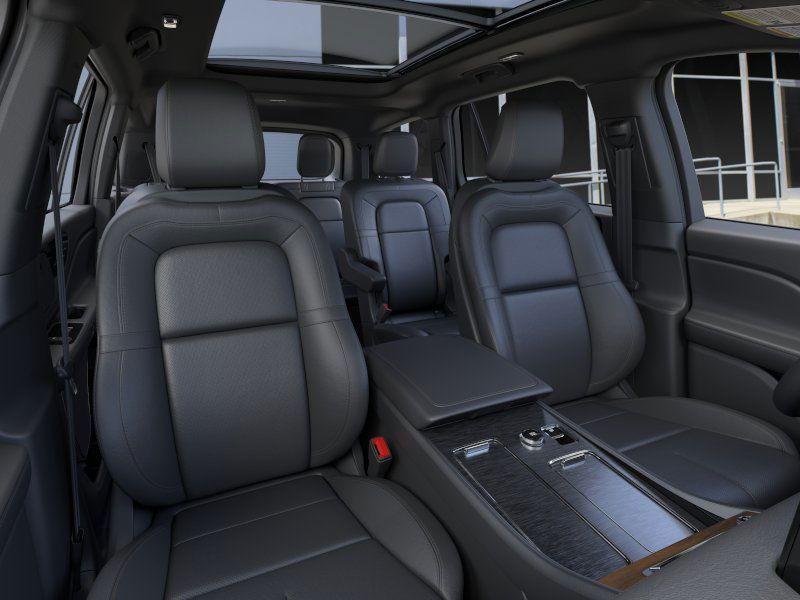 new 2025 Lincoln Aviator car, priced at $73,215