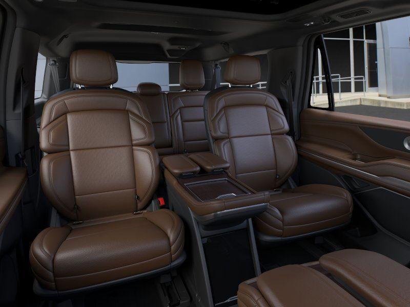 new 2025 Lincoln Navigator L car, priced at $109,830