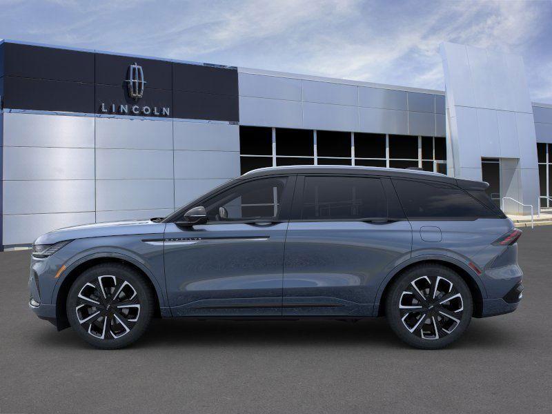 new 2025 Lincoln Nautilus car, priced at $63,105