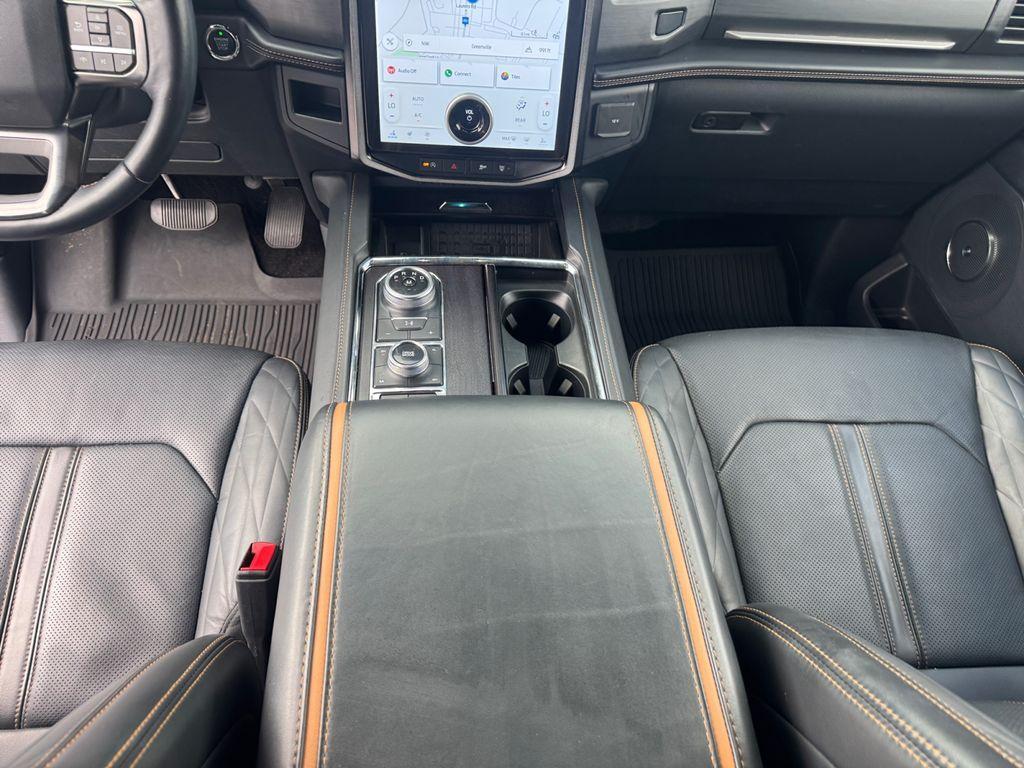 used 2022 Ford Expedition car, priced at $49,497