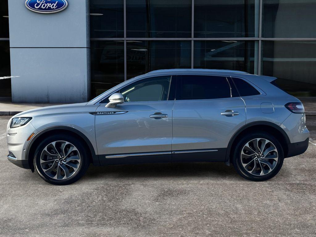 used 2022 Lincoln Nautilus car, priced at $30,497