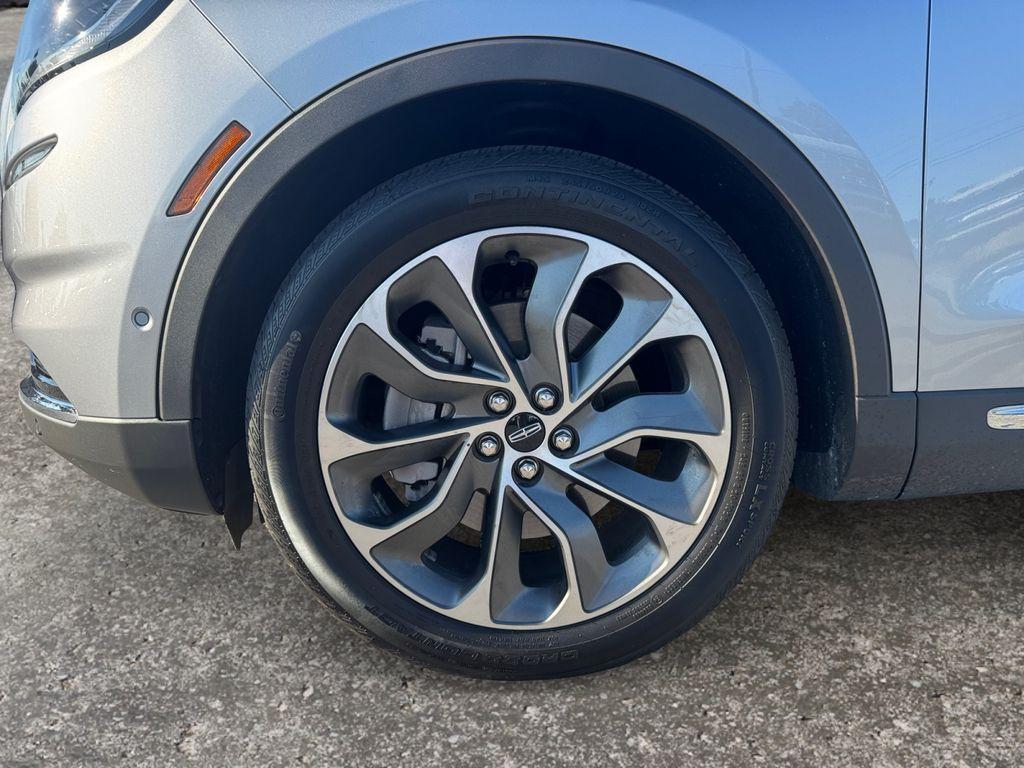 used 2022 Lincoln Nautilus car, priced at $30,497