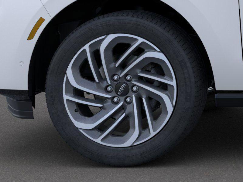 new 2025 Lincoln Navigator car, priced at $102,740