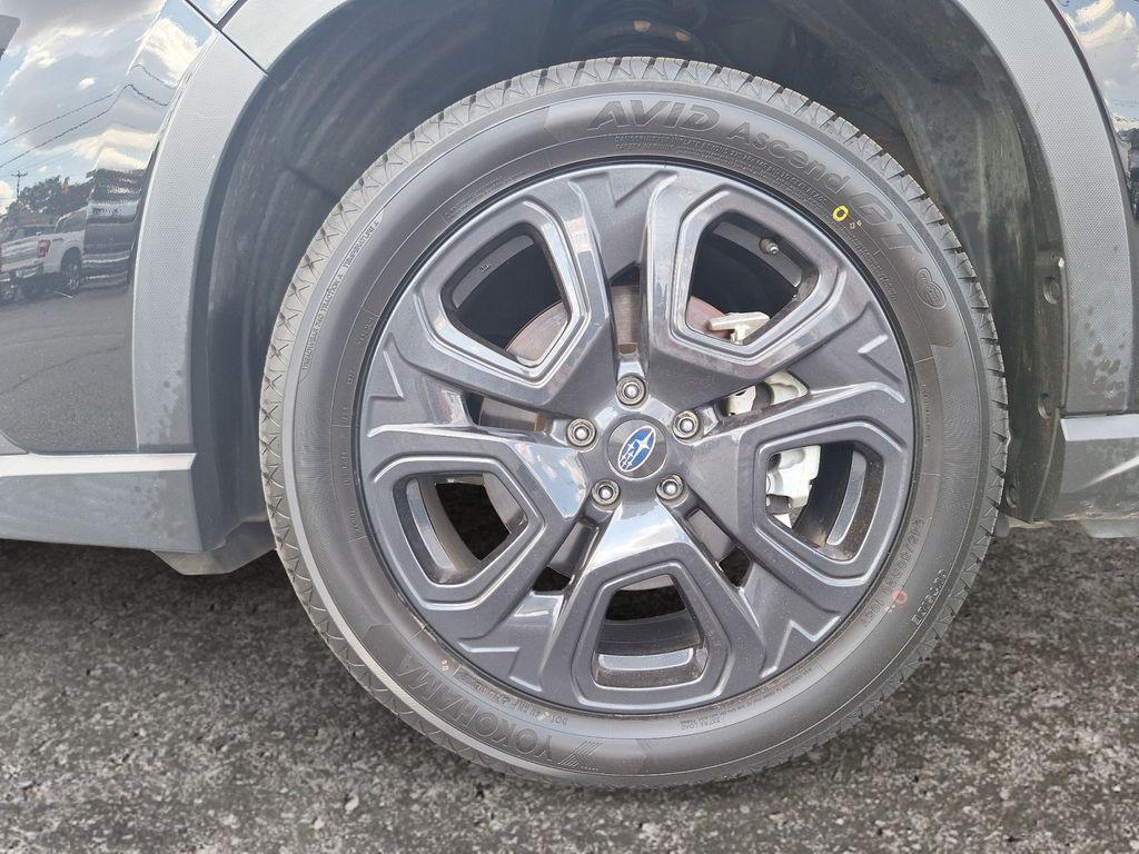 used 2024 Subaru Ascent car, priced at $37,999