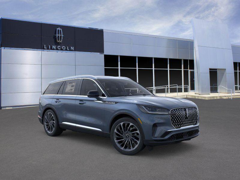 new 2025 Lincoln Aviator car, priced at $81,850