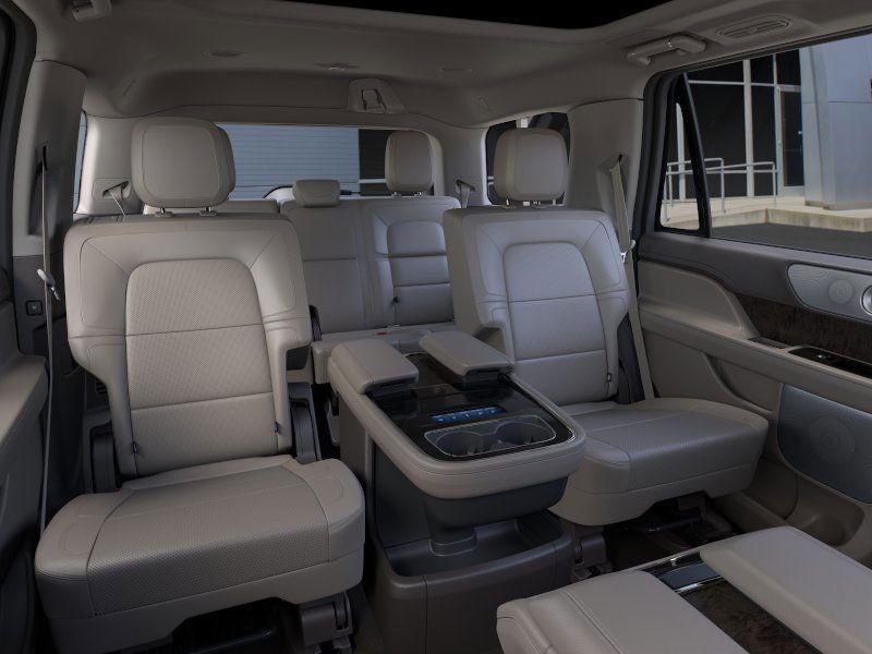 new 2024 Lincoln Navigator car, priced at $106,505