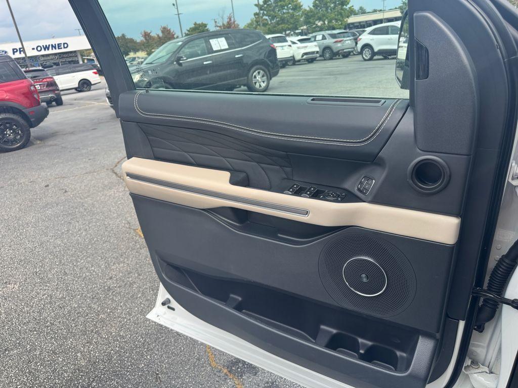 used 2022 Ford Expedition Max car, priced at $61,497