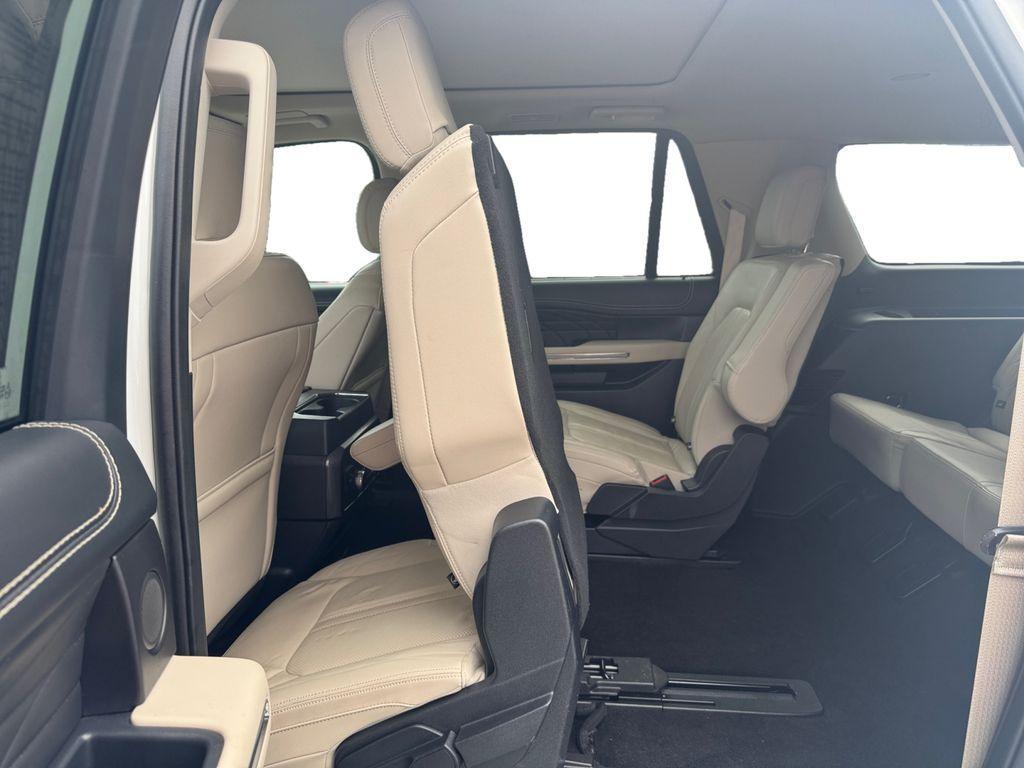 used 2022 Ford Expedition Max car, priced at $61,497