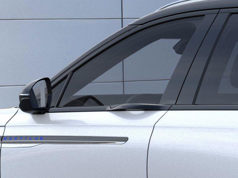 new 2024 Lincoln Nautilus car, priced at $59,999